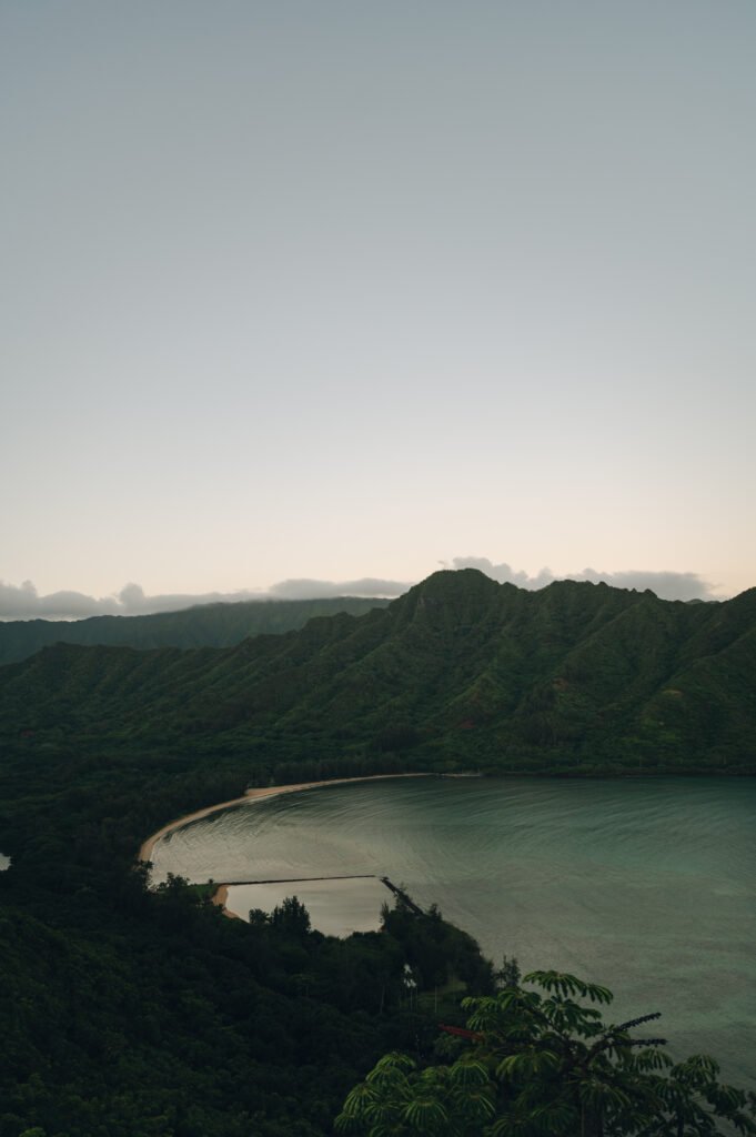 Crouching lion elopement and wedding location on the east side of honolulu